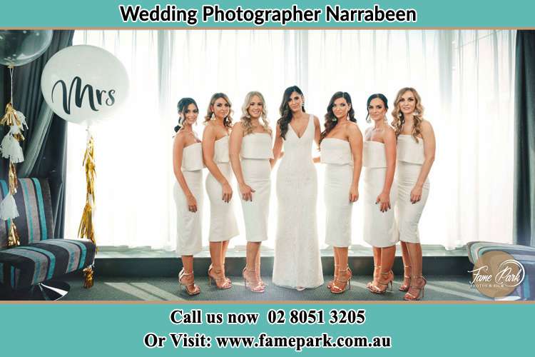 Photo of the Bride and the bridesmaids Narrabeen NSW 2101